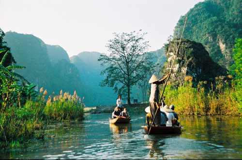 DU LICH MIEN BAC: HOA LU - TAM COC( 1 NGAY)