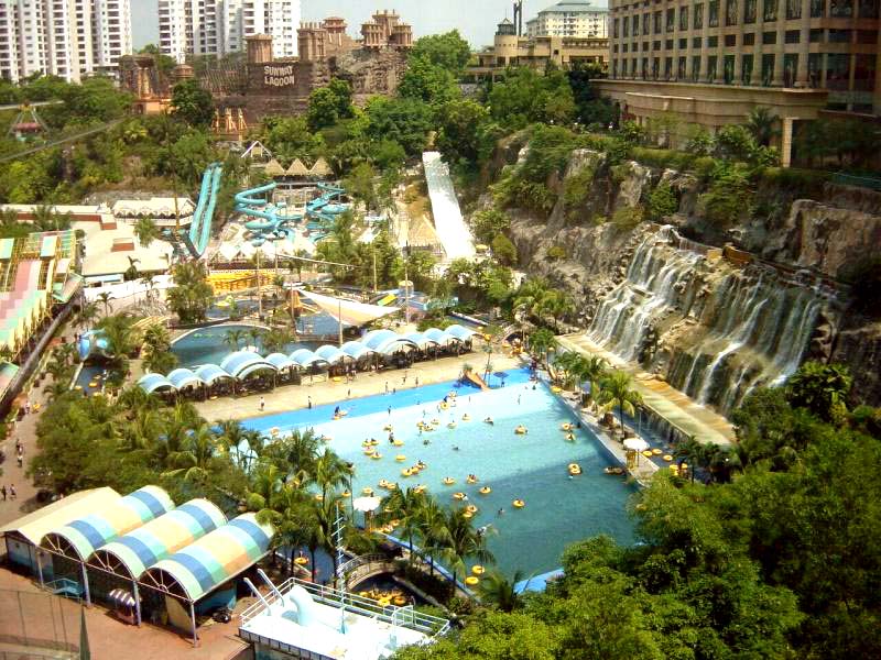 Công-viên-Sunway-Lagoon-du-lich-malaysia