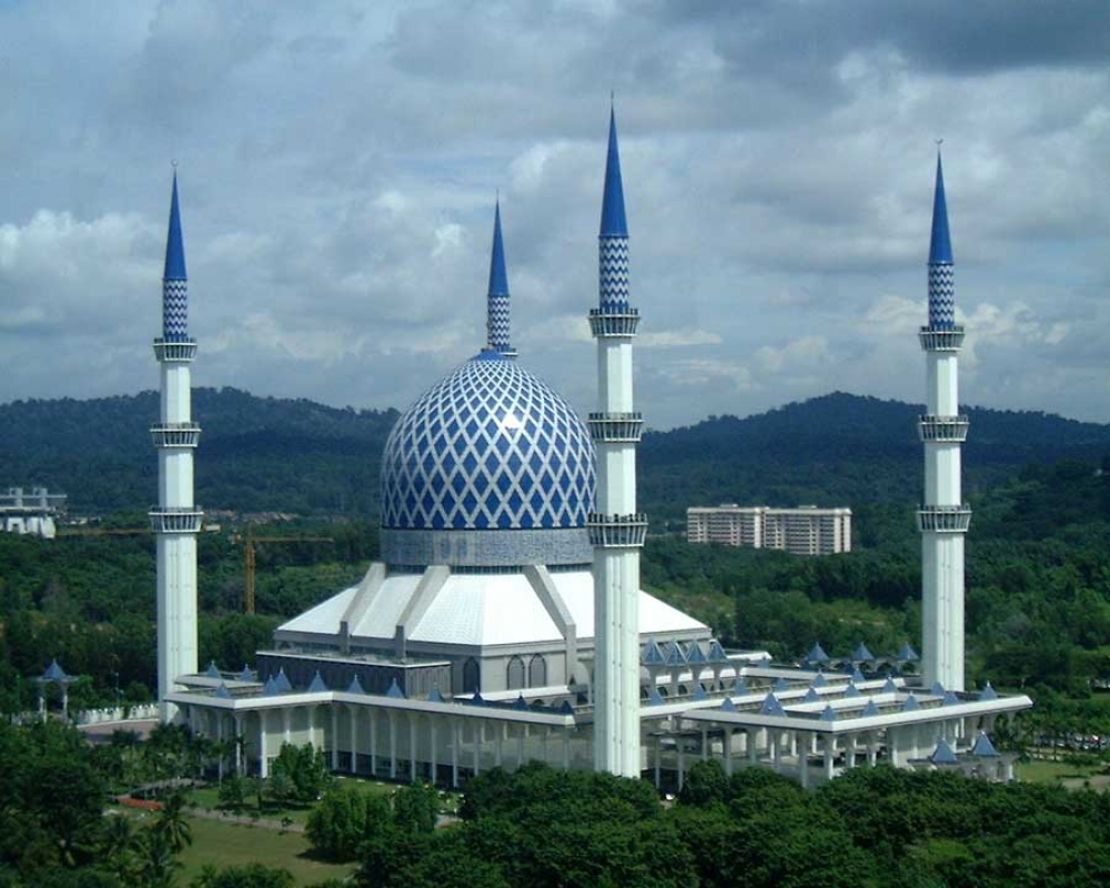 du-lich-malaysia-blue-mosque-1