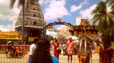 Cùng tour du lịch Singapore khám phá Thaipusam