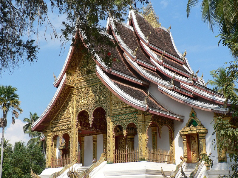 du-lich-lao-luang-prabang-cung-dien-hoang-gia