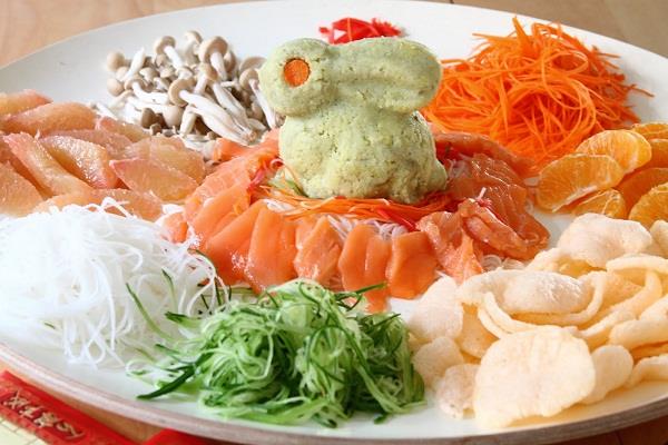 Gỏi cá YUSHENG-du-lich-singapore