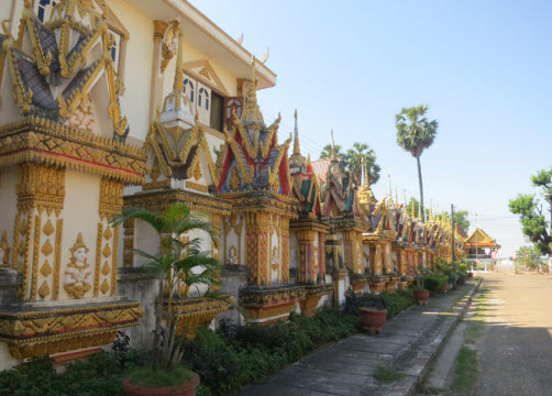 savannakhet_wat_sainyaphum-du-lich-lao.jpg