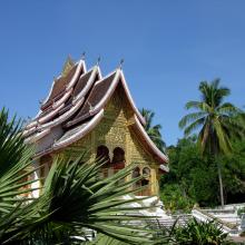 Du lịch Lào-tham quan ngôi chùa nhiều tượng cổ nhất